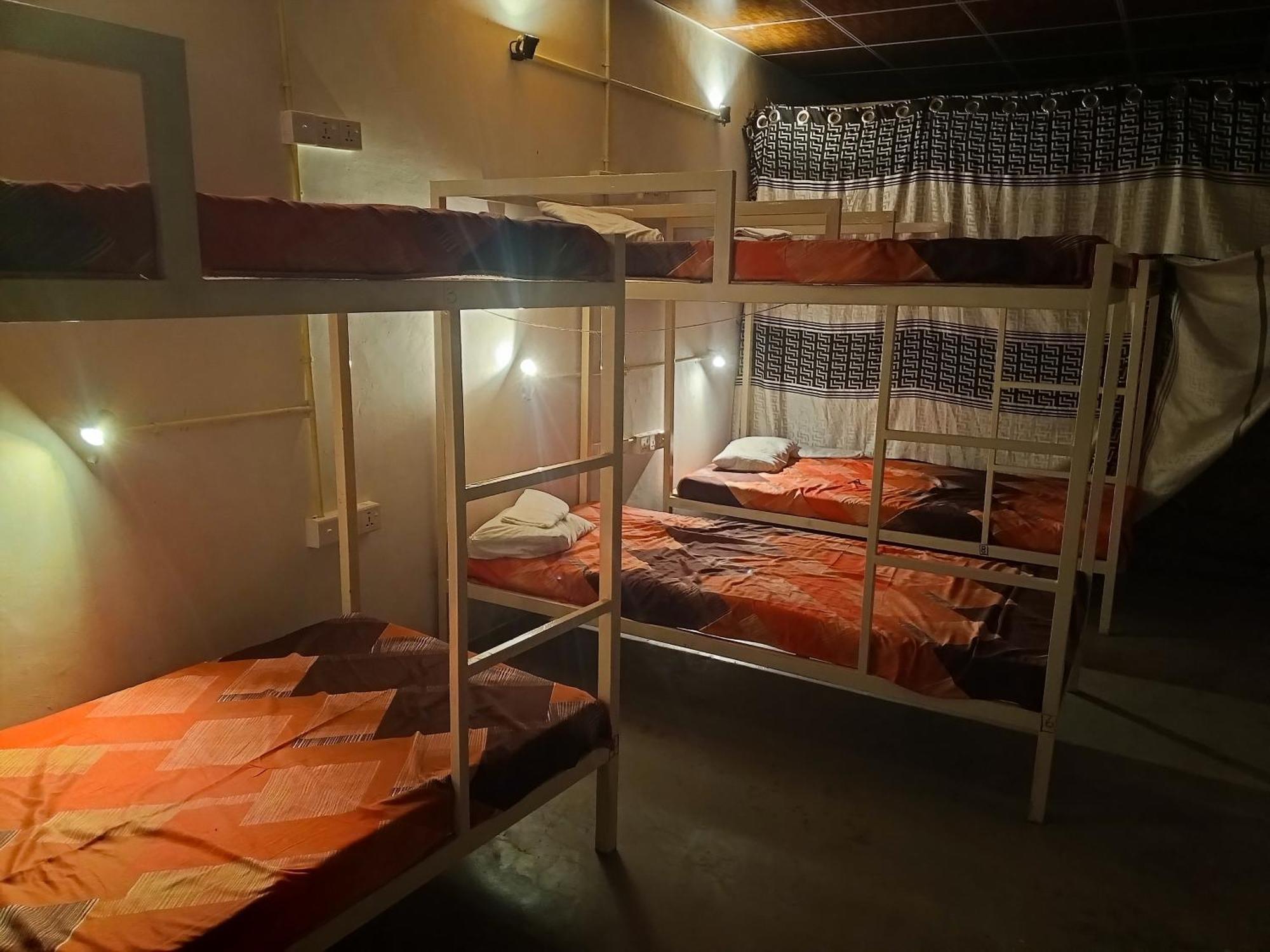 Surfing Lion Hostel Arugam Bay Dış mekan fotoğraf
